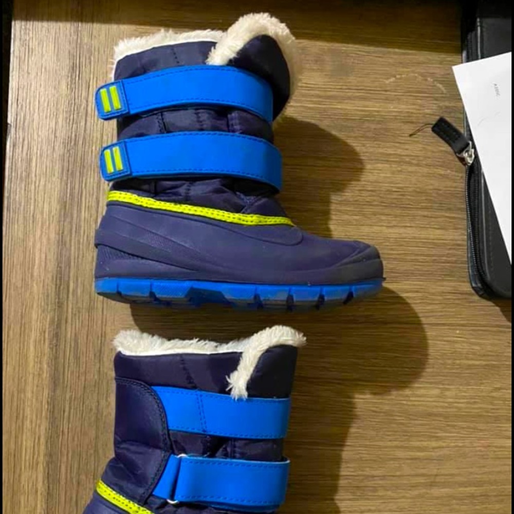 Cat & Jack Snow Boots